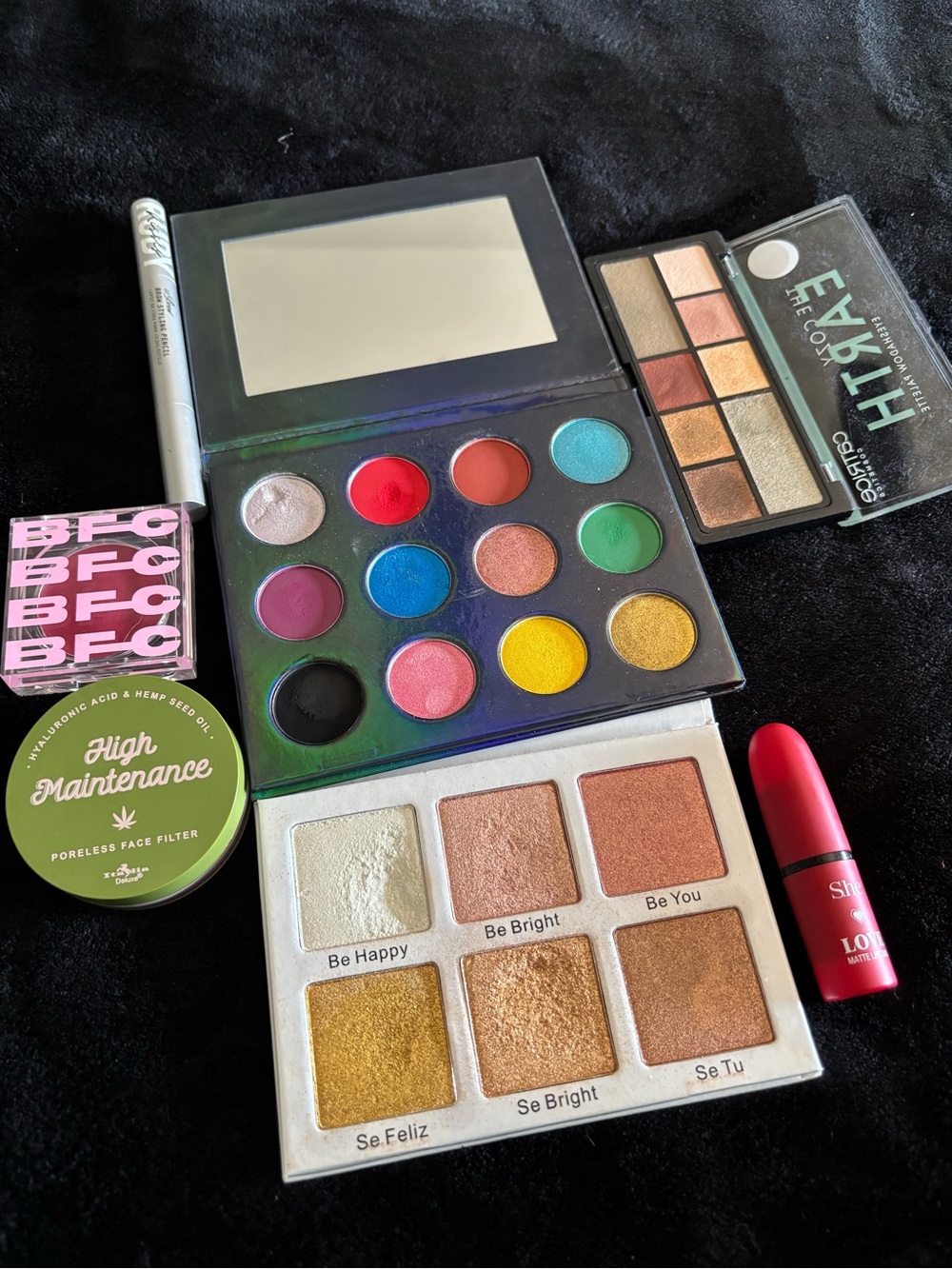 Vibrant Eyeshadow & Highlighter Palette -Makeup Artist Trying To Declutter